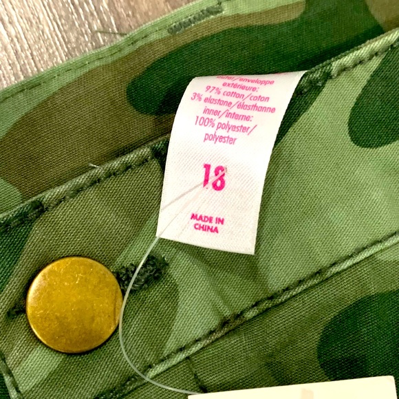 Justice Shorts - Picture 3 of 3